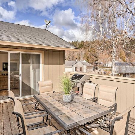 Mount Shasta Escape With Balcony About Walk To Dtwn Vila Exterior foto
