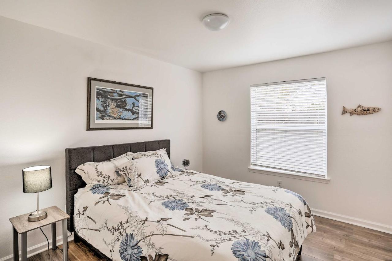 Mount Shasta Escape With Balcony About Walk To Dtwn Vila Exterior foto
